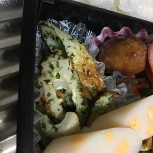 簡単！お弁当にぜひ♡ちくわの青のりマヨ炒め